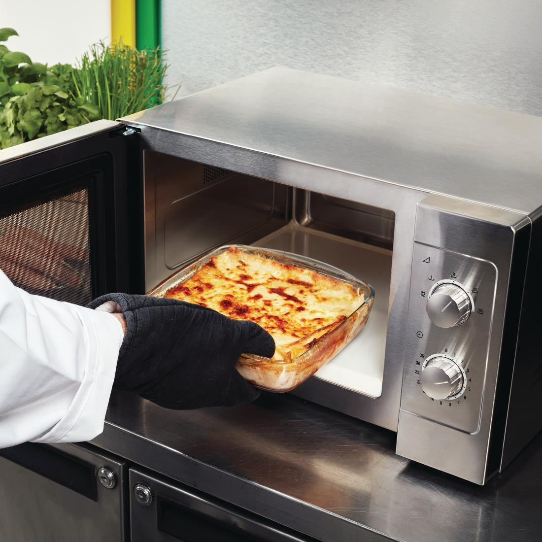 Samsung Light Duty Manual Microwave 26ltr 1100W CM1099 CB936