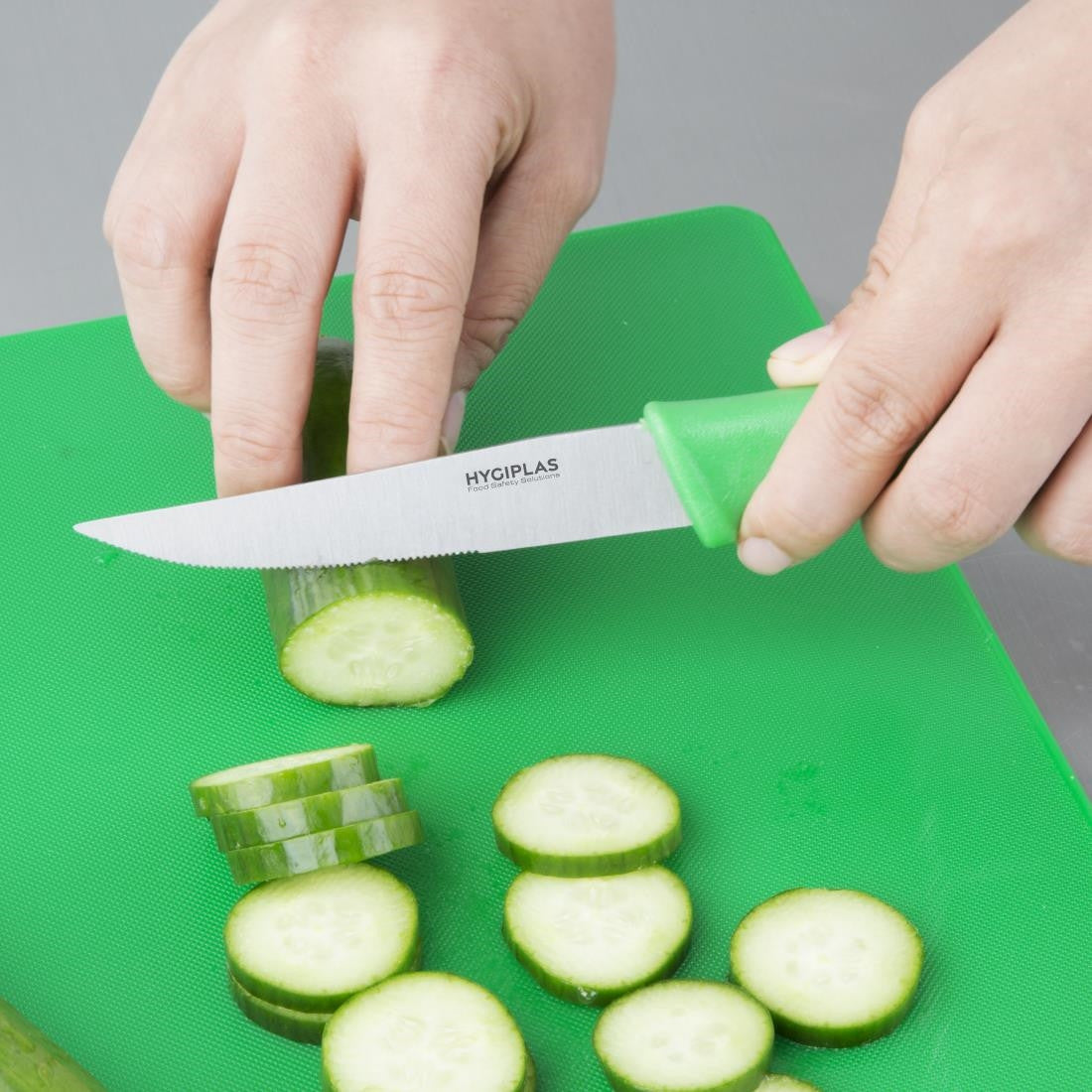 Hygiplas Low Density Chopping Board Set Large (Set of 7 - 10mm High) CH047