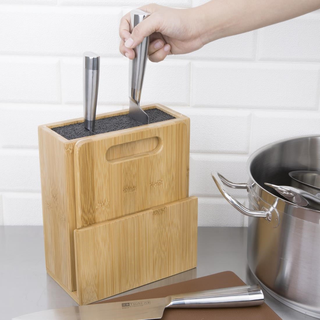 Vogue Wooden Universal Knife Block and Chopping Board CP863