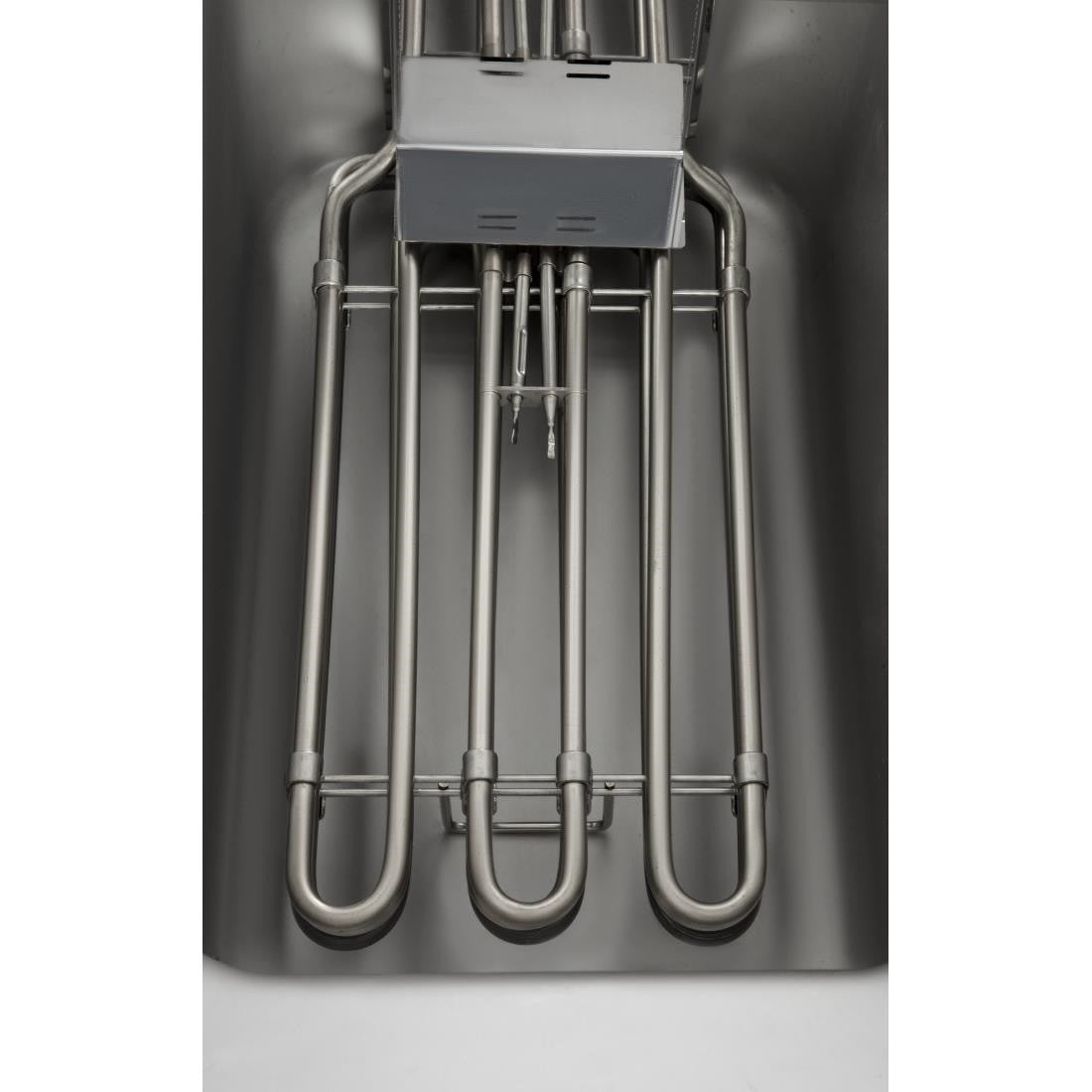 Lincat Twin Tank Twin Basket Free Standing Electric Fryer J18 E439