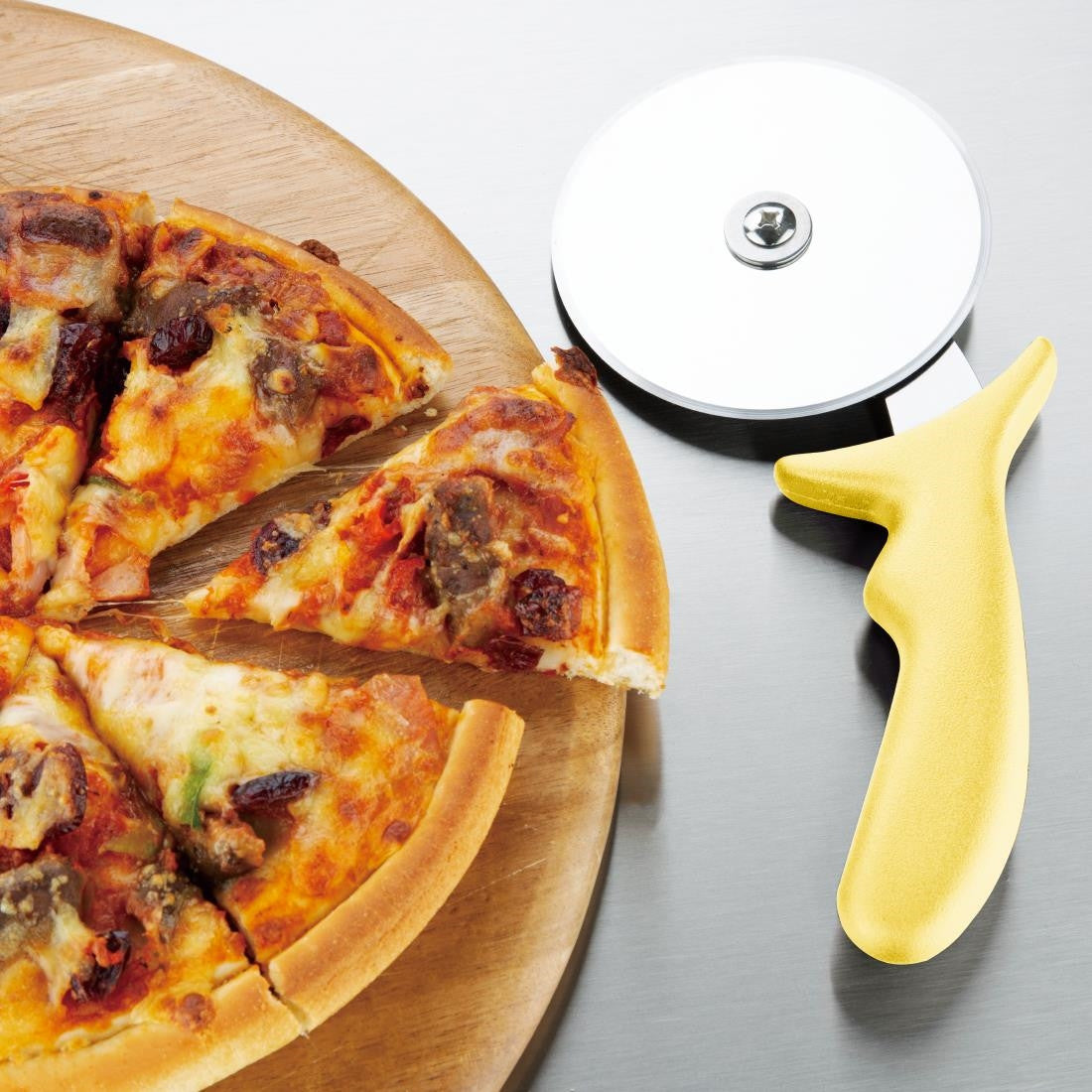 Hygiplas Pizza Wheel Yellow 4" FX132