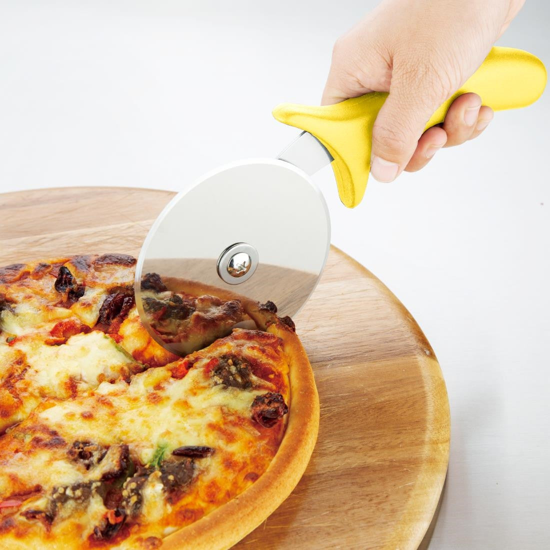 Hygiplas Pizza Wheel Yellow 4" FX132