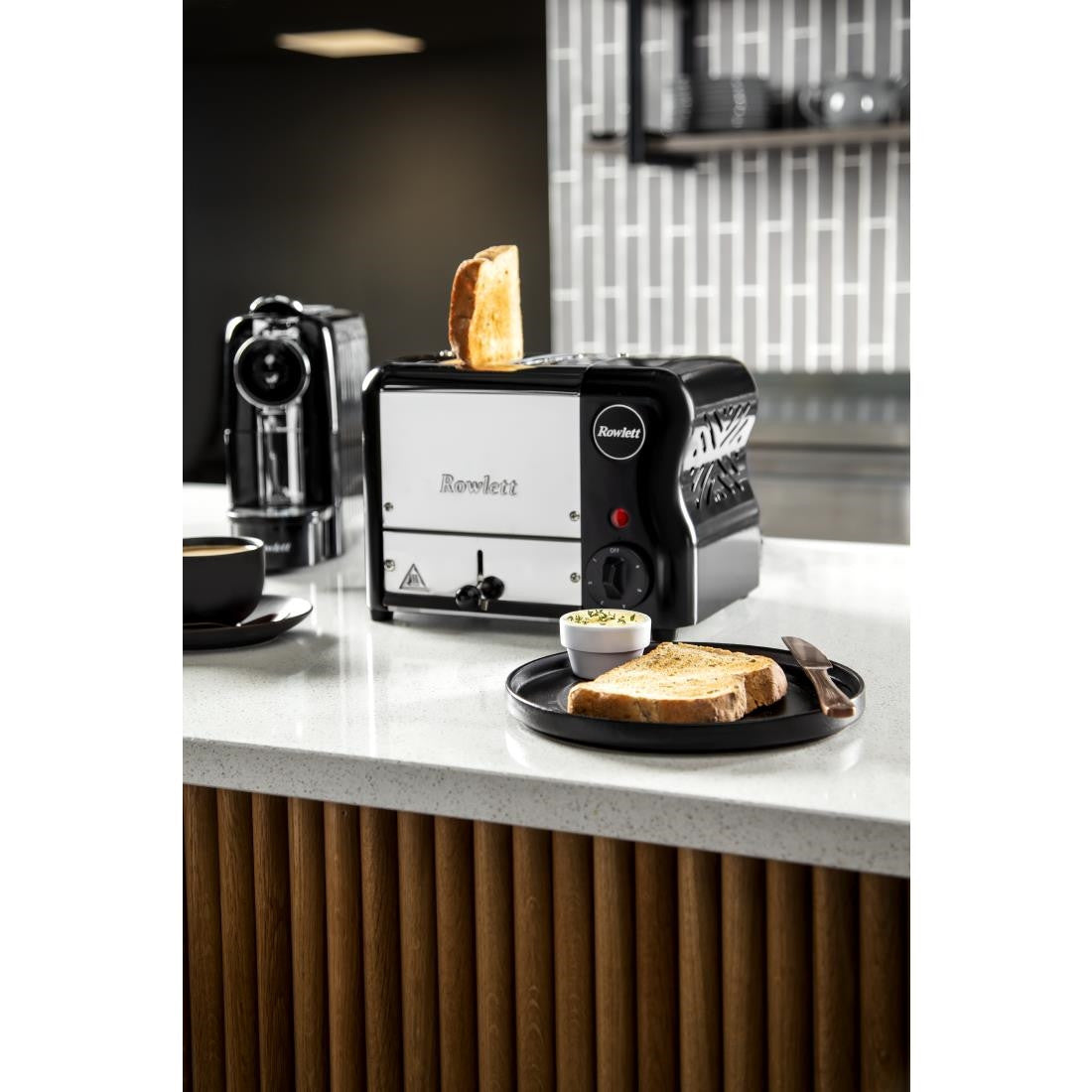 Rowlett Esprit 2 Slot Toaster Jet Black w/2 Additional Elements & Sandwich Cage CH179