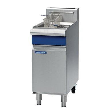 Blue Seal Single Tank Twin Basket Free Standing Natural Gas Fryer GT18 CM604-N