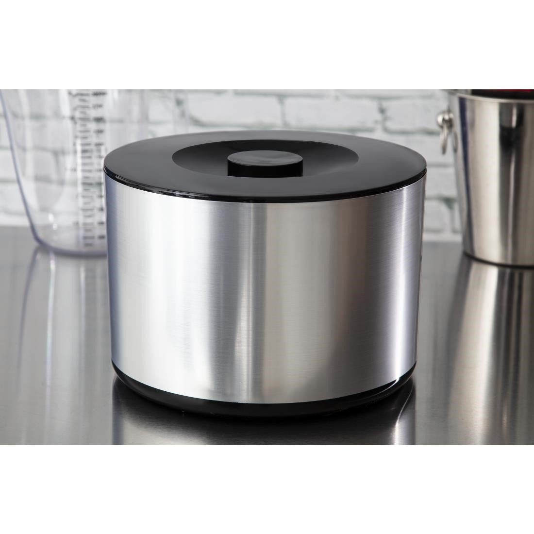 Beaumont Insulated Ice Bucket with Lid 10 Ltr D848