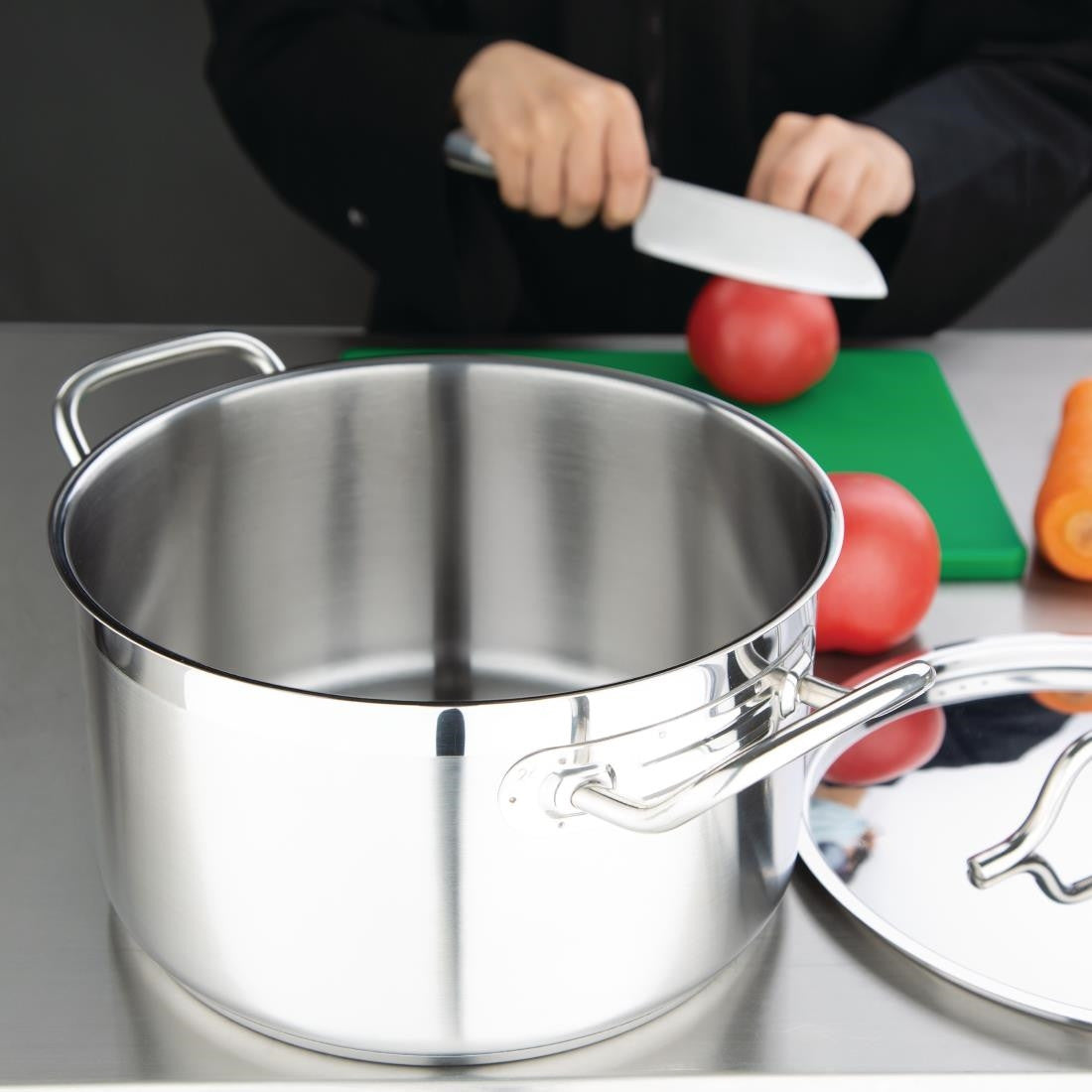 Nisbets Essentials Stainless Steel Stew Pot 5.6Ltr DB254