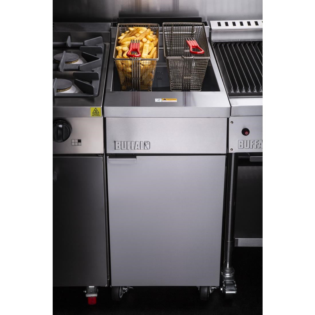 Buffalo Single Tank Twin Basket Freestanding Gas Fryer DC319-N