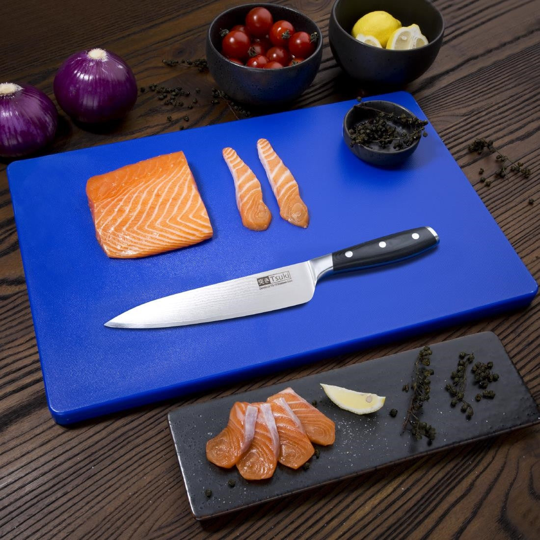 Hygiplas Extra Thick Low Density Blue Chopping Board Standard DM005