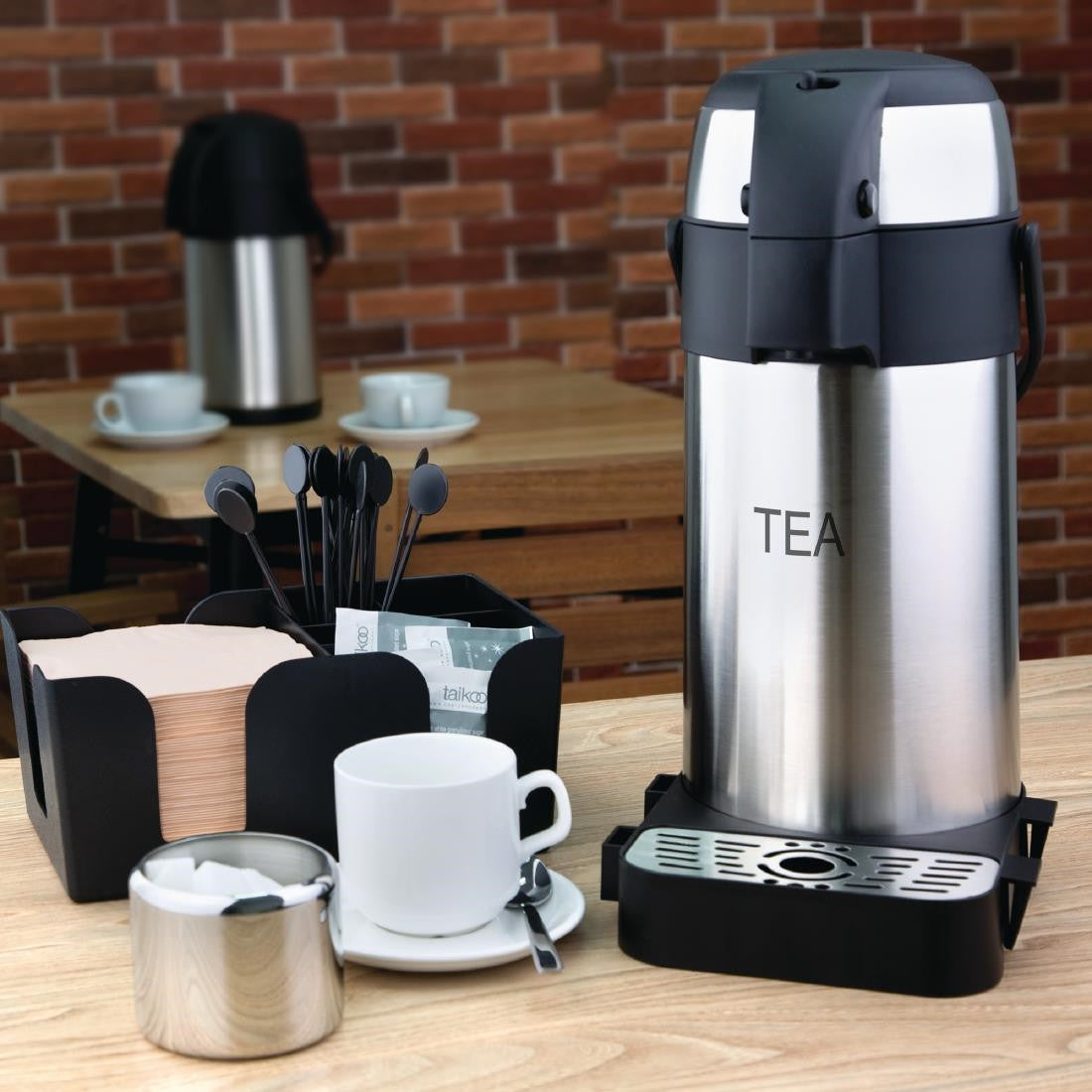 Olympia Pump Action Airpot Etched 'Tea' 3Ltr DP127