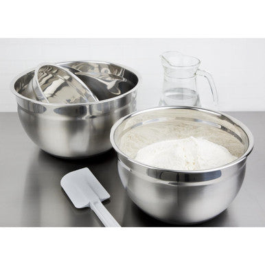 Vogue Stainless Steel Mixing Bowl with Silicone Base 8Ltr GG023
