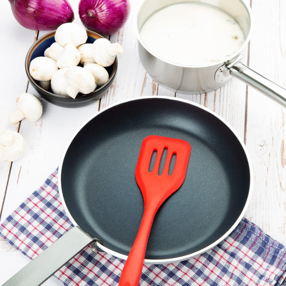Vogue Non Stick Teflon Aluminium Frying Pan 260mm S343